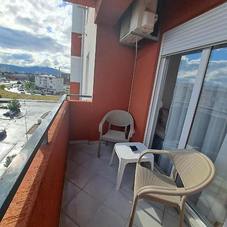 Hana Apartment Podgorica Bagian luar foto